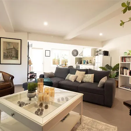 Marsau Apartment Lacourt-Saint-Pierre